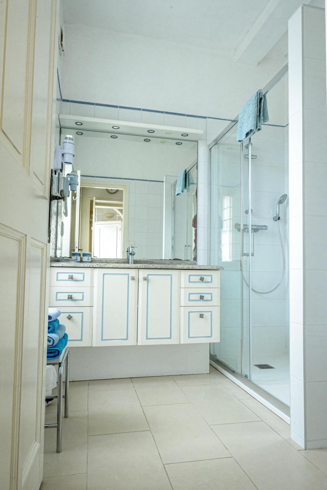 Maison Studios & Appartements Les 4 Vents Luc-sur-Mer ภายนอก รูปภาพ