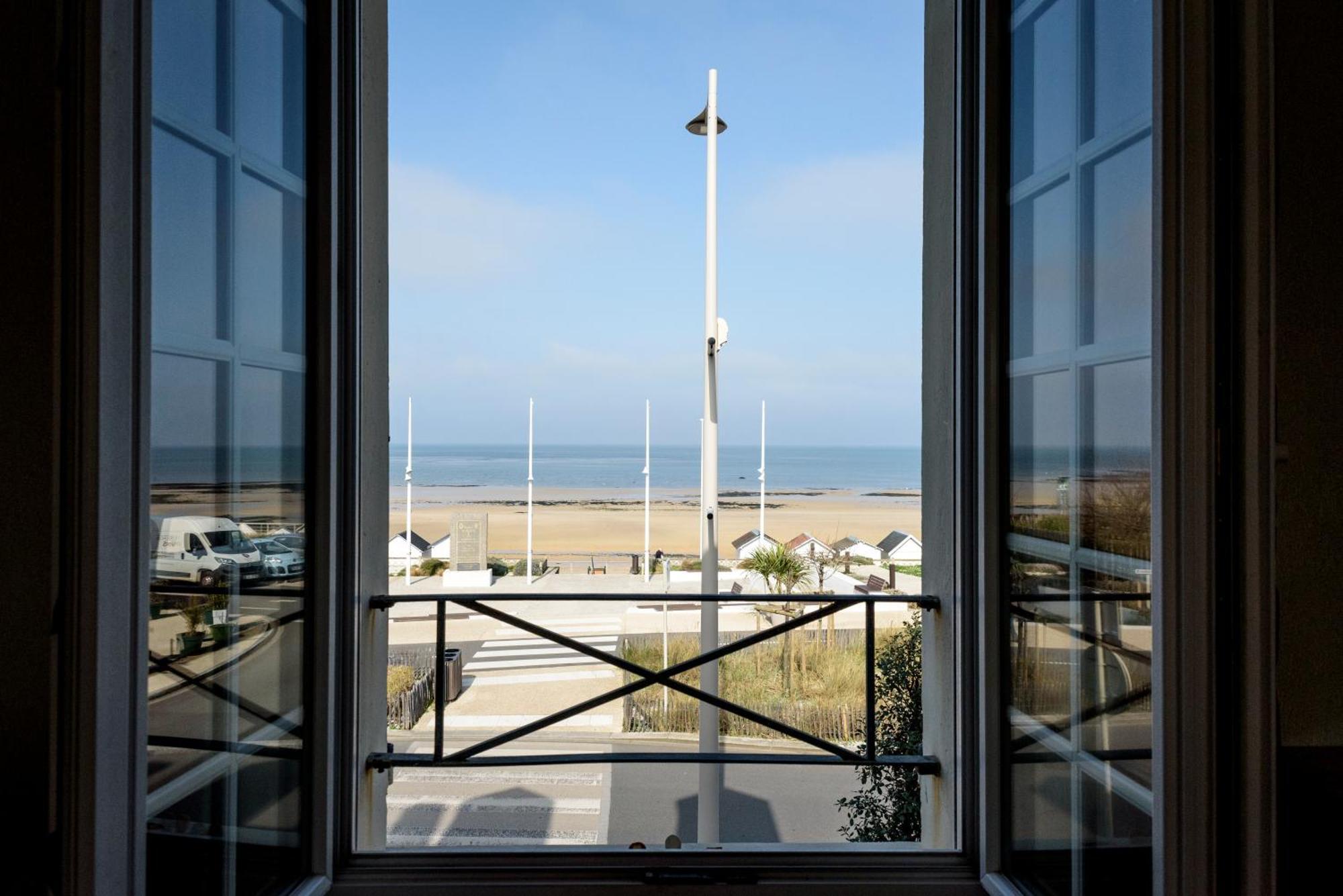 Maison Studios & Appartements Les 4 Vents Luc-sur-Mer ภายนอก รูปภาพ